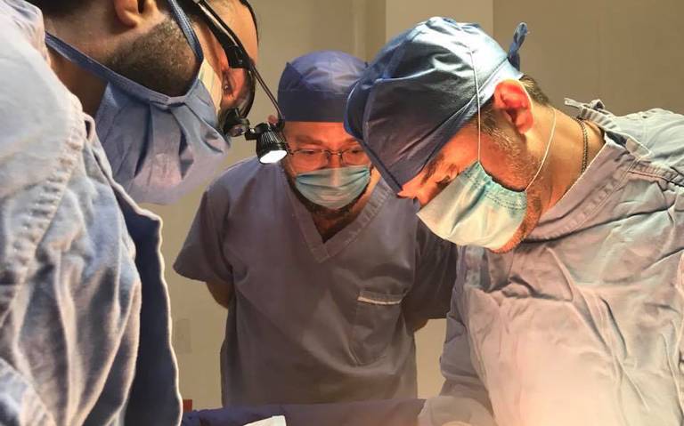  Sin Seguro Popular personal médico en la incertidumbre