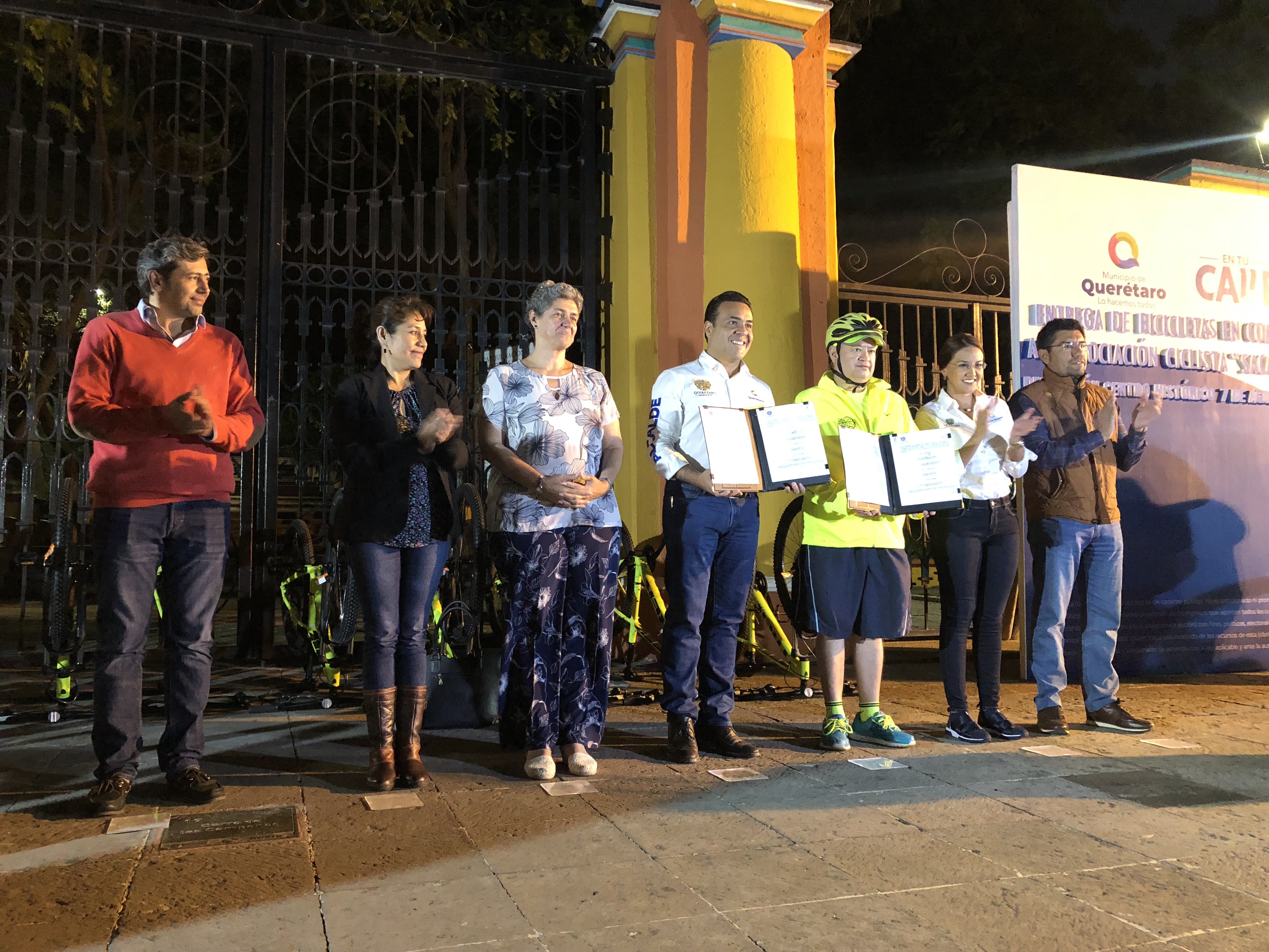  Entrega municipio de Querétaro 20 bicicletas en comodato a “Saca la Bici”