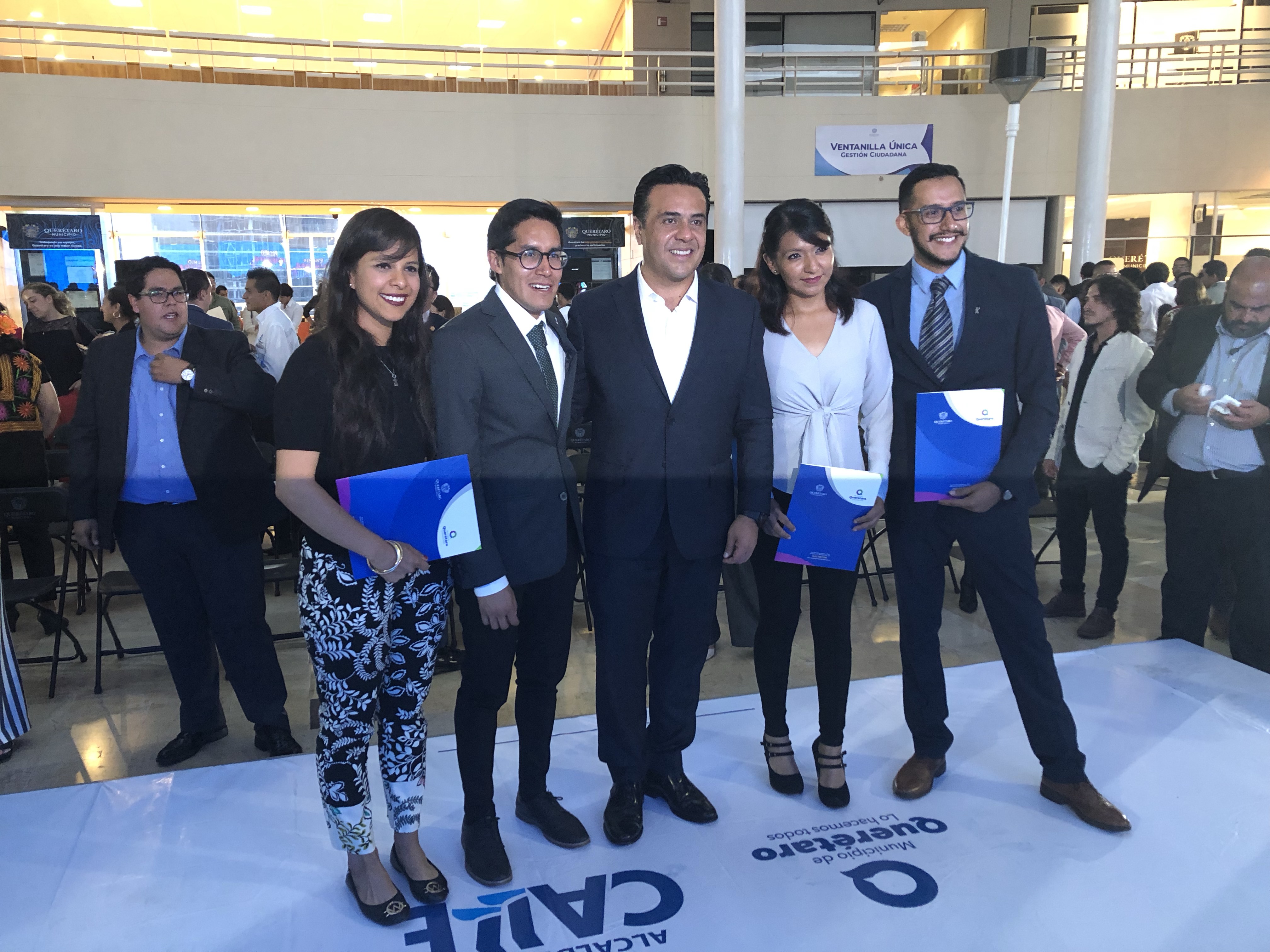  Alcaldía de Querétaro entrega Premio Municipal de la Juventud