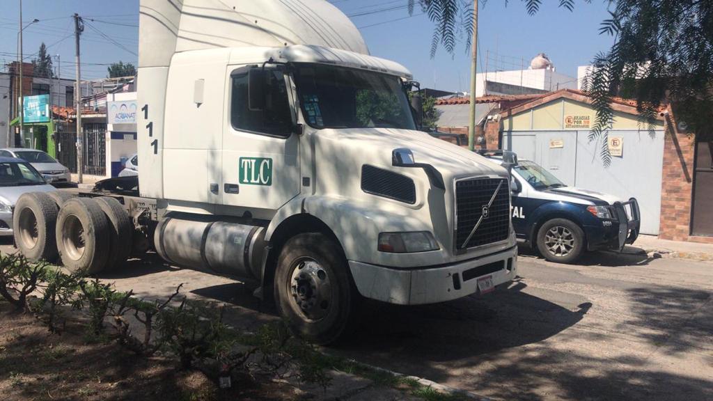  Recupera Poes 3 vehículos con reporte de robo Pedro Escobedo, SJR y Querétaro