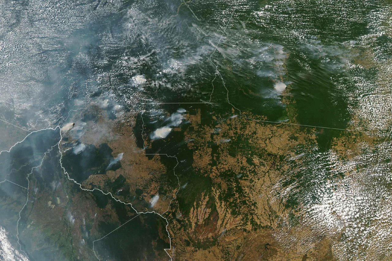  El humo de los incendios en el Amazonas llega hasta el norte de Argentina