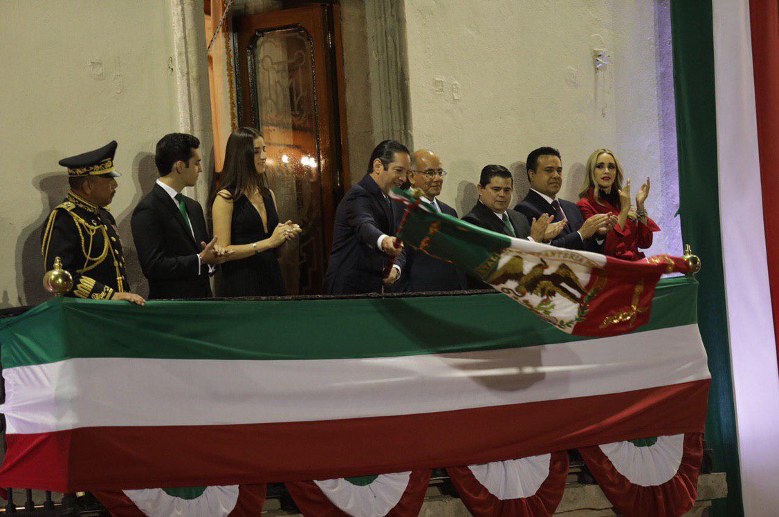  Pancho Domínguez encabeza ceremonia del Grito de Independencia