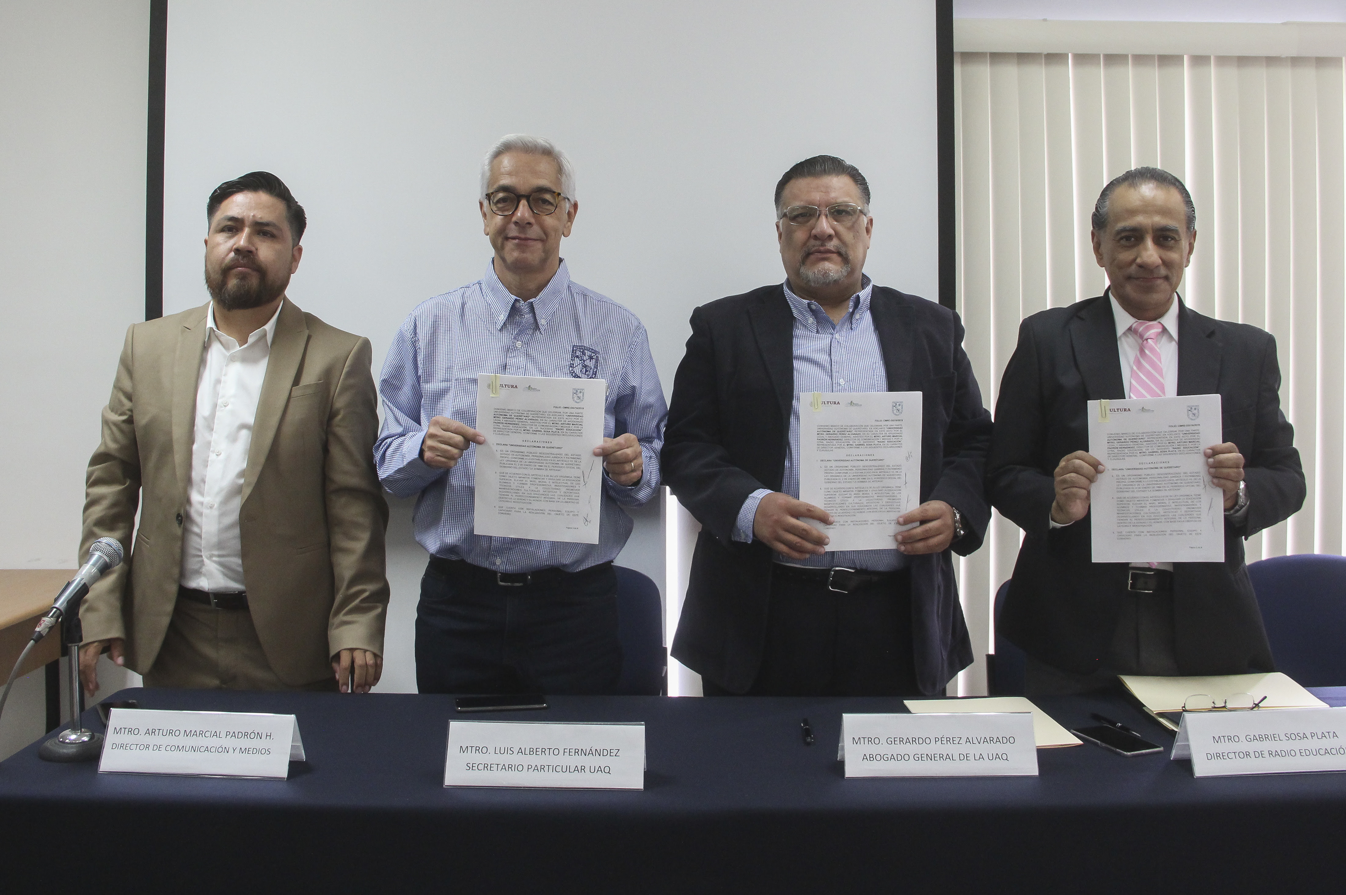  UAQ firma convenio de colaboración con Radio Educación