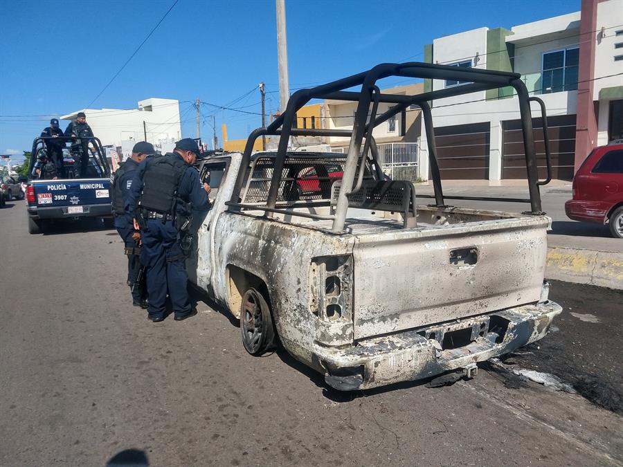  Ocho muertos y 49 reos fugados, saldo de choque armado en Culiacán