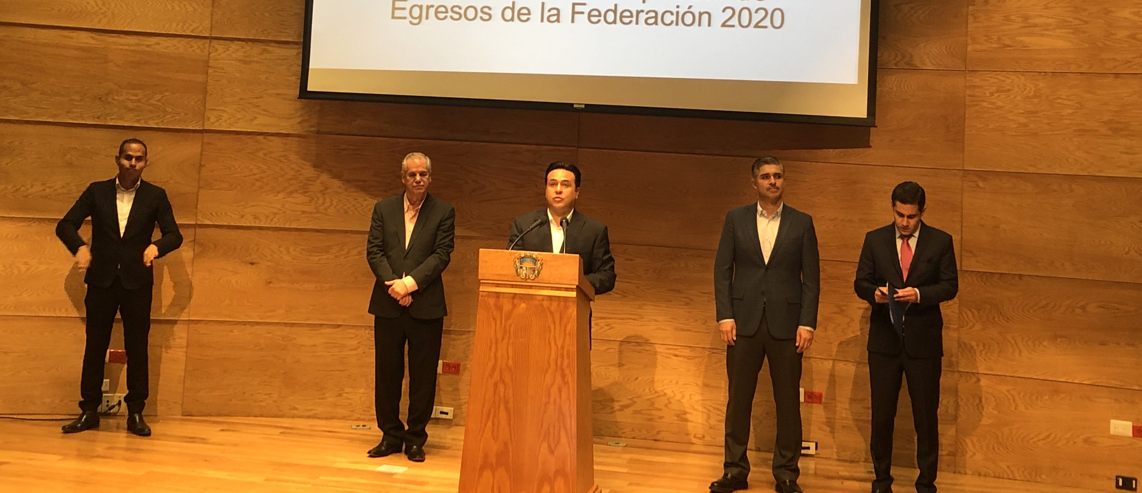  Llama Luis Nava a rediseñar el proyecto presupuestal federal para 2020