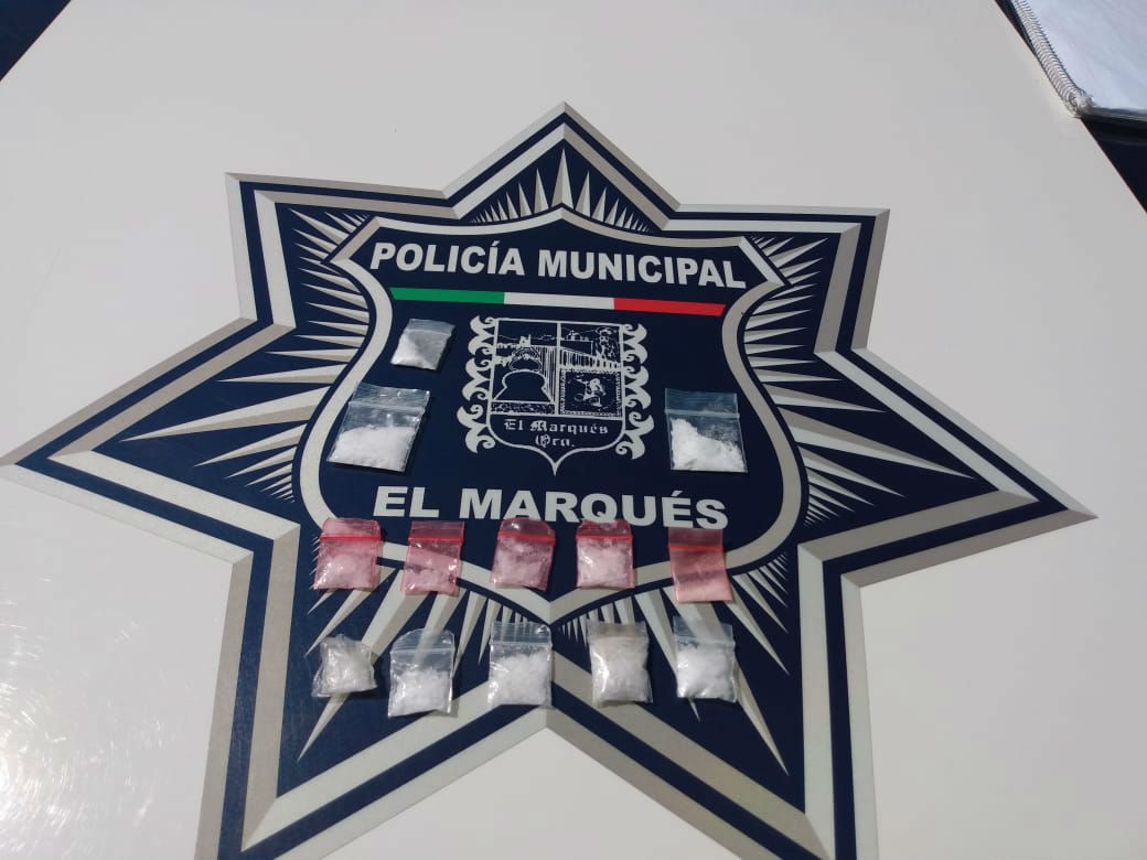  Detienen a presunto narcomenudista en Paseos del Marqués