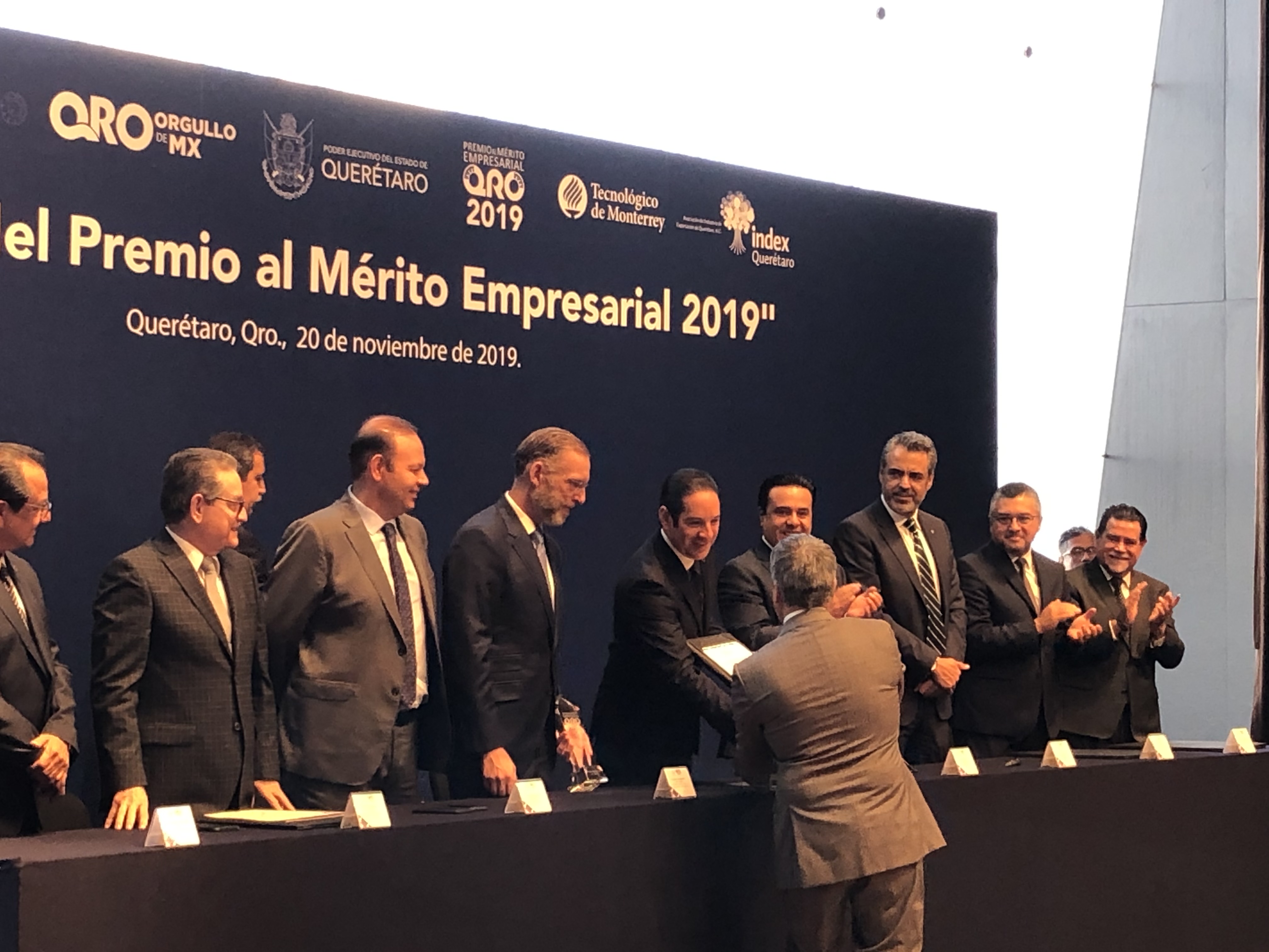  Reconocen con Premio al Mérito Empresarial 2019 a lo más destacado en Querétaro