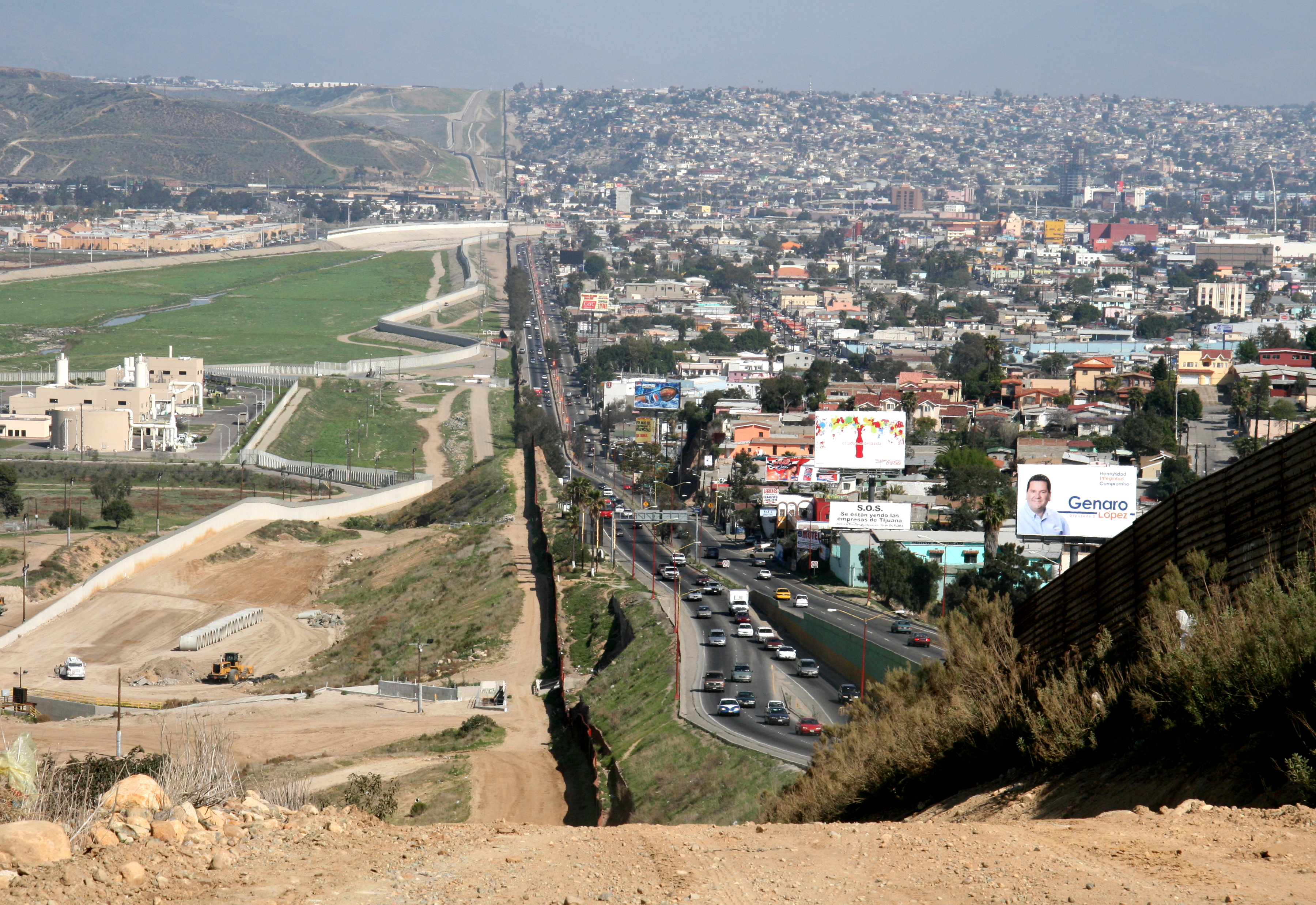  Prohibe EU a sus funcionarios federales viajar a cinco estados de México