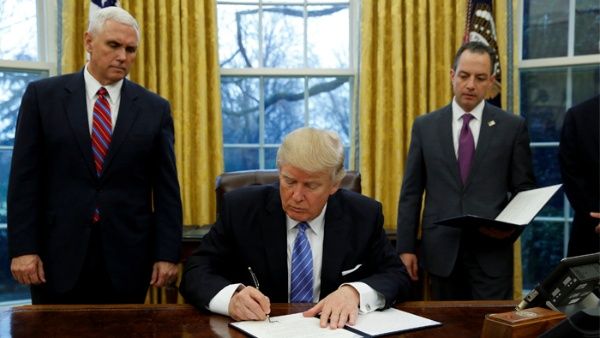  Encabeza Trump firma de Acuerdo Modificatorio del T-MEC