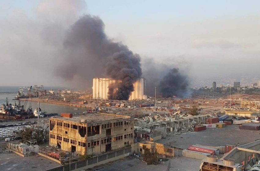  Gran explosión en puerto de Beirut deja cientos de heridos