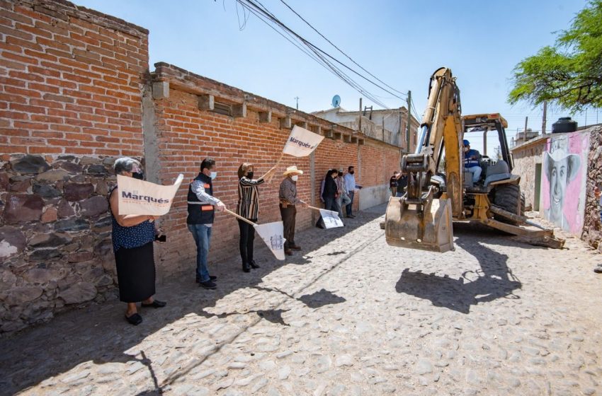  Arranca obra de urbanización en comunidades Coyotillos  y La Loma de El Marqués
