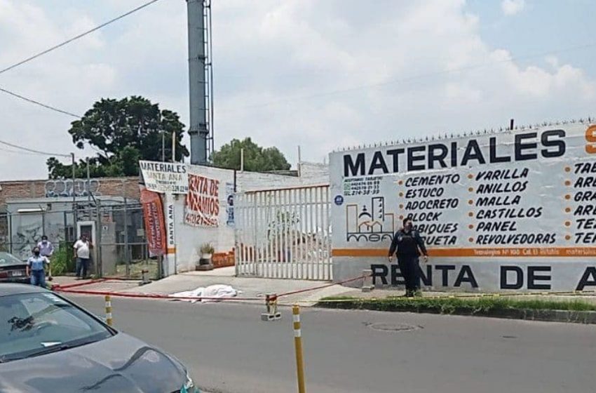  Hombre joven muere tras bajar de su vehículo en la colonia El Retablo