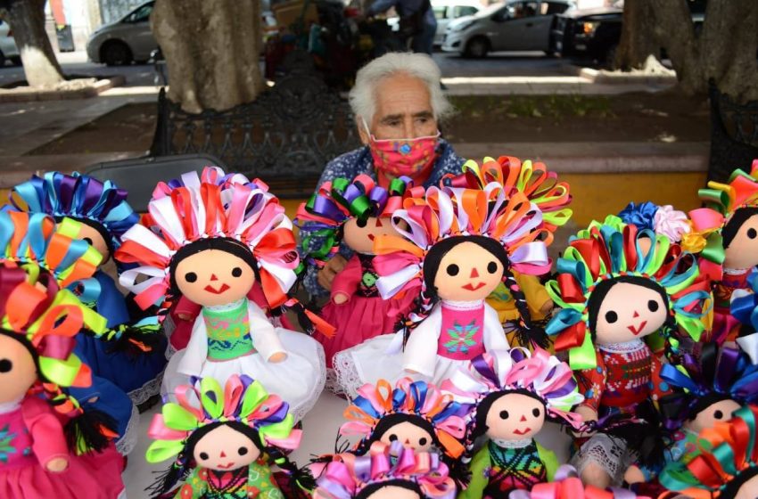  Arranca segunda feria artesanal en Jardín Guerrero