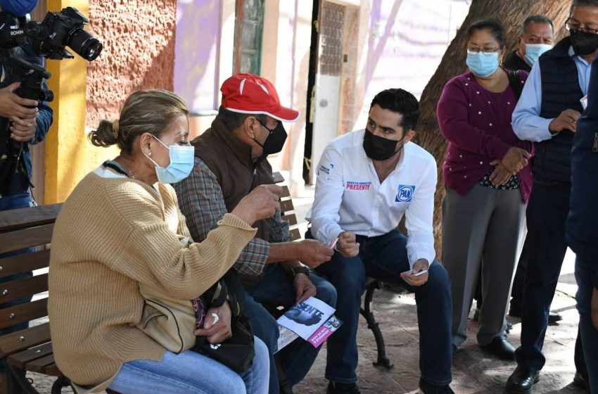  Ante habitantes de Hércules, Agustín Dorantes presenta tercer informe de actividades