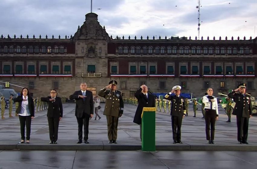  Encabeza AMLO ceremonia para conmemorar a las víctimas del 19 de septiembre