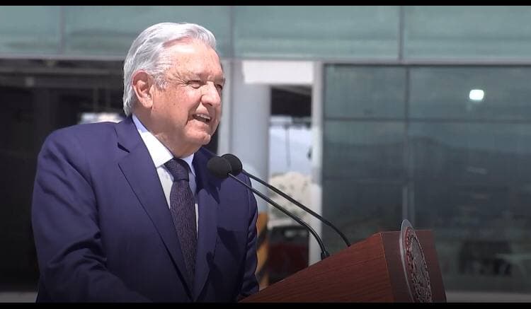  Inaugura López Obrador cuarta edición de la Feria Aeroespacial México (FAMEX)
