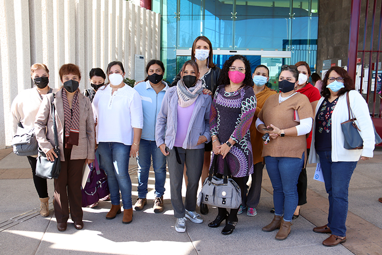  Presentan amparos para que menores sean vacunados contra Covid-19 en Querétaro