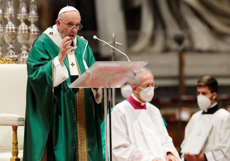  El Papa abre consulta sobre futuro de la Iglesia católica