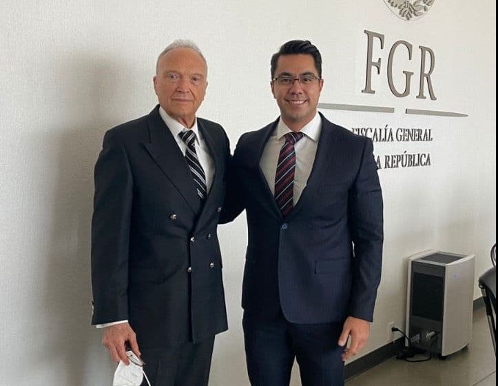  Diputado Felifer Macías se reúne con Alejandro Gertz Manero