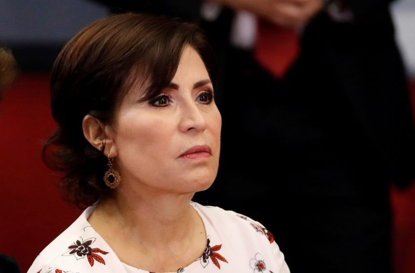  Juez decide dejar a Rosario Robles en prisión
