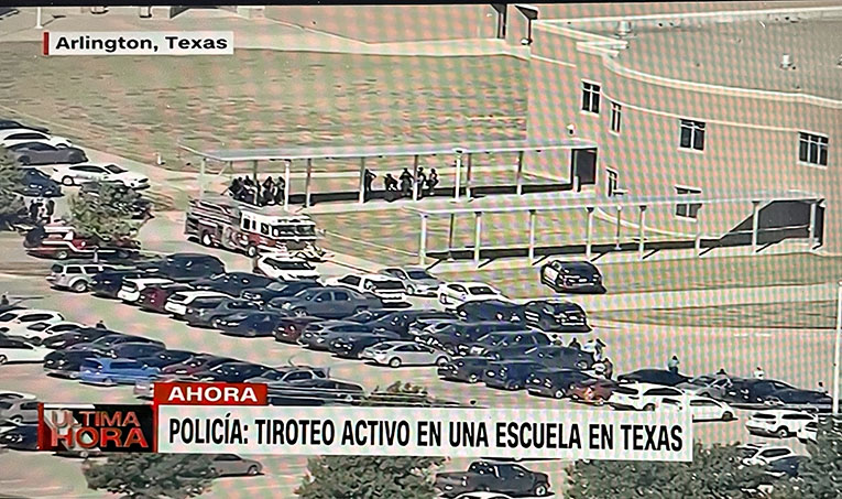  Cierran escuelas por tiroteo en Arlington, Texas