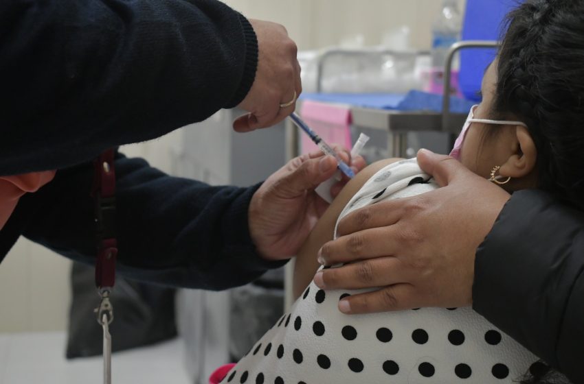  SESA continúa con la aplicación de la vacuna contra la influenza