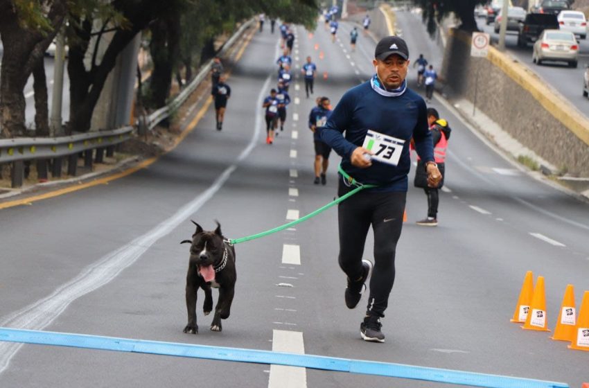  Participan 153 corredores en la 13ª Carrera del Día del Policía