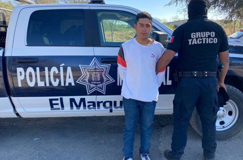  Policía de El Marqués arresta a hombre que transitaba en una moto con reporte de robo