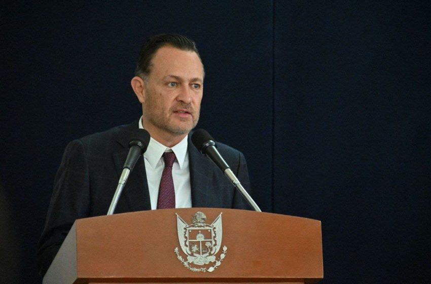  Gobernador tuvo “más de 100 entrevistas” con medios nacionales e internacionales sobre trifulca en el estadio