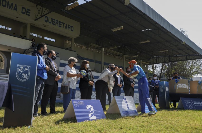  Premian a ganadores de la competencia “Versus”