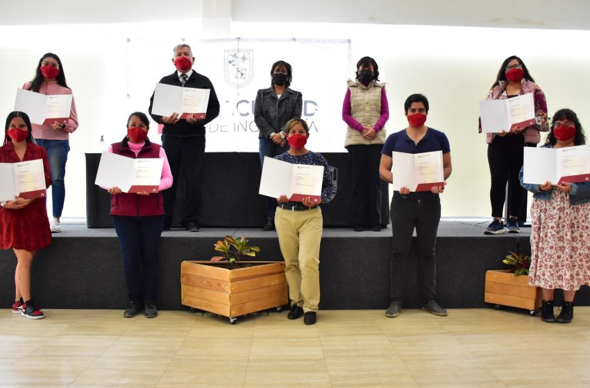  Logran docentes de la Facultad de Ingeniería de la UAQ certificación internacional TKT