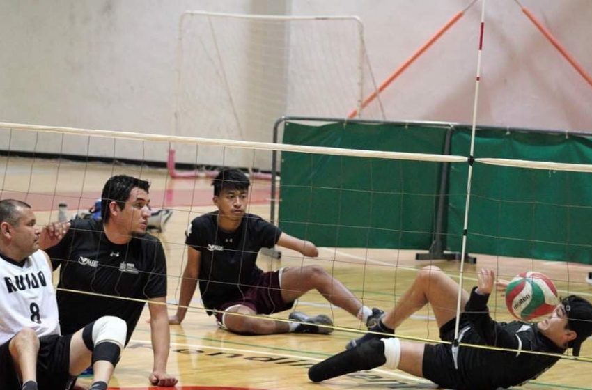  Equipo queretano de voleibol sentado queda campeón en evento regional