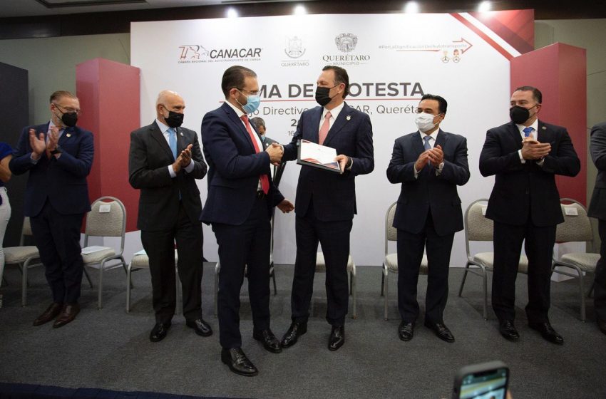  Toma protesta Consejo Directivo de la CANACAR Querétaro 2022-2023