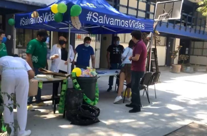  Realizan estudiantes de medicina de la UAQ campaña para la lucha contra el cáncer infantil