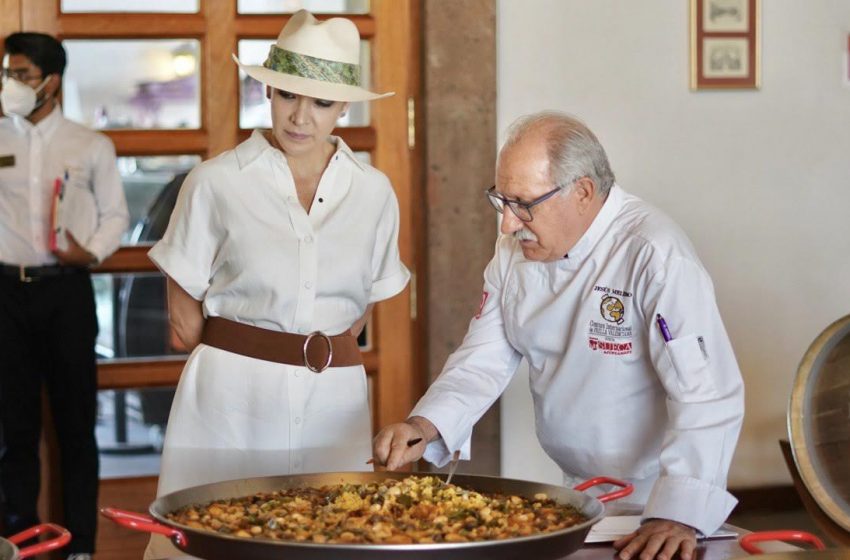  Gana chef Rogelio Castañón la 21ª edición del Festival de la Paella