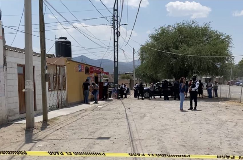  Localizan vehículo donde viajaban presuntos responsables de asesinar a joven