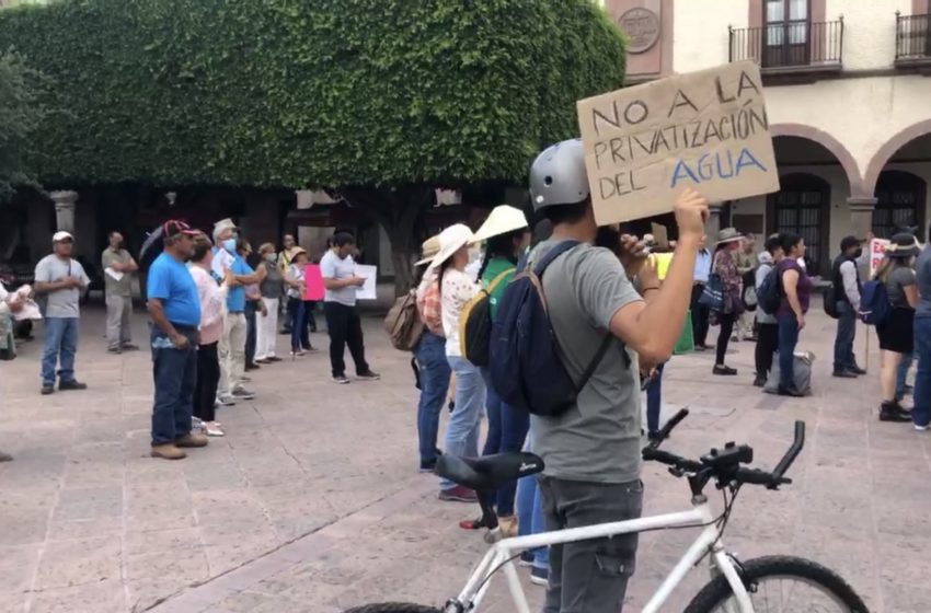  Piden ciudadanos detener la aprobación de la Ley de Aguas