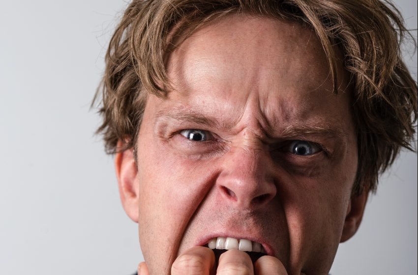  6 hábitos que dañan fuertemente tus dientes