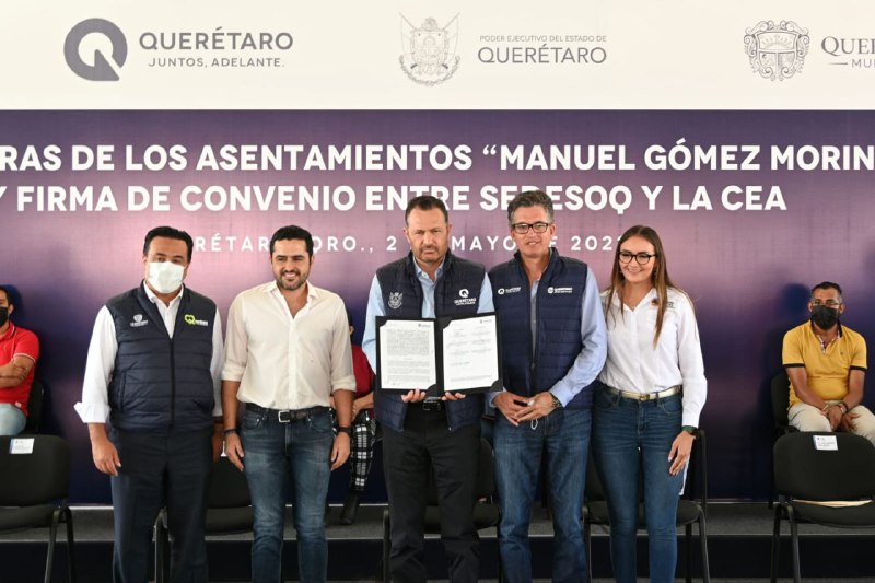  Entrega Gobernador escrituras a habitantes de Querétaro y Ezequiel Montes