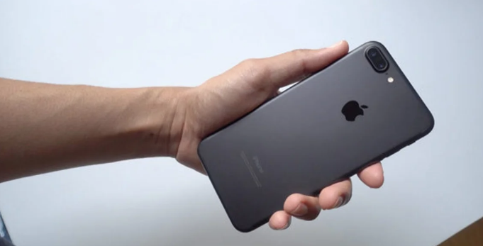 Iphone 7 queda fuera de la lista de dispositivos Apple compatibles con iOS  16 – Códice Informativo – Historias basadas en datos