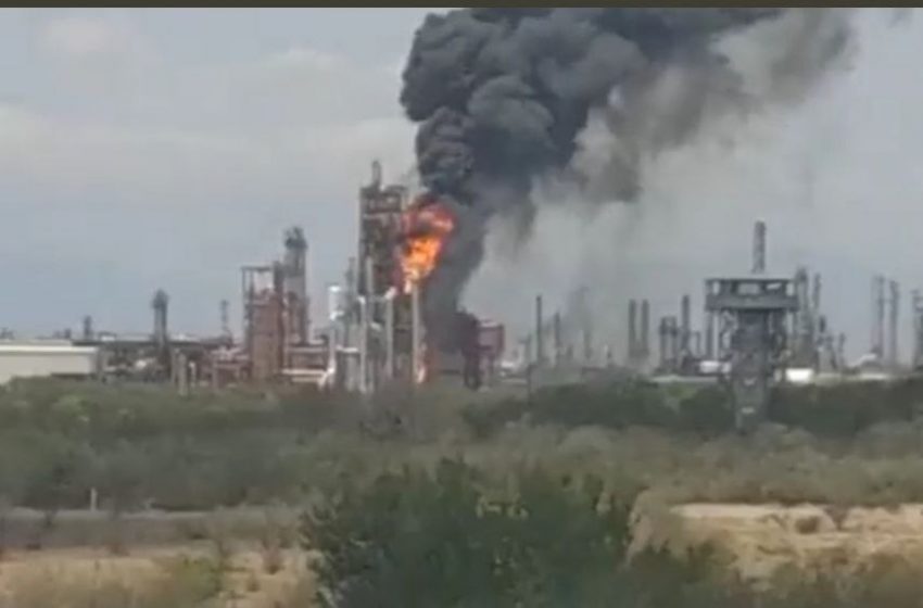  Se registró incendio en refinería de Cadereyta, N.L.