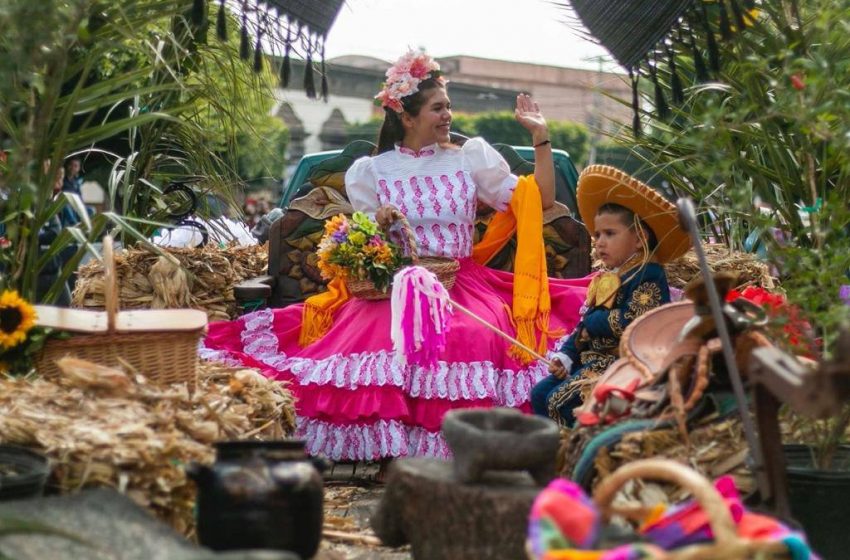  Gana representante de El Sitio certamen de “La Flor más Bella del Campo 2022”