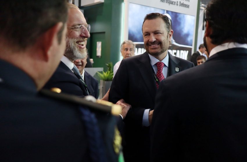  Participa gobernador en inauguración del Pabellón FEMIA en el Farnborough International Airshow
