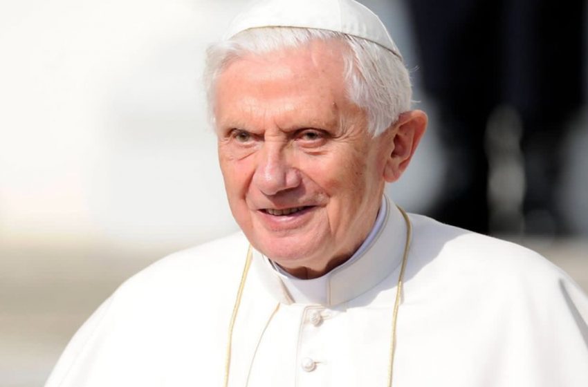  Cuenta falsa reporta fallecimiento de Benedicto XVI; Vaticano sin pronunciamiento