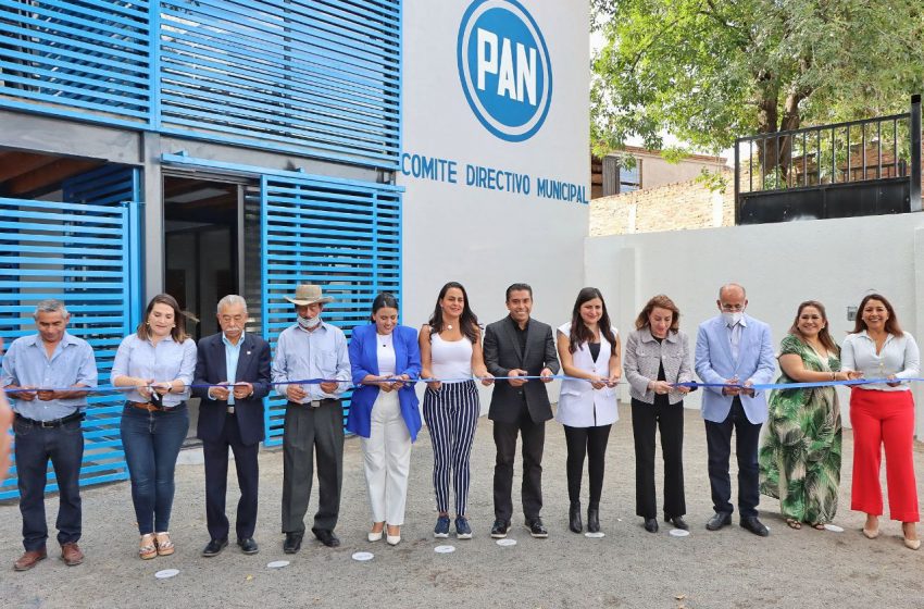  Acude Sosa a inauguración de nuevas instalaciones del PAN Municipal de Corregidora