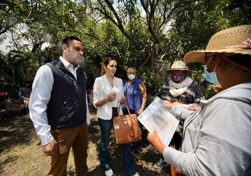  Brindan en San Juan del Río orientación en trámites de pasaportes y migración