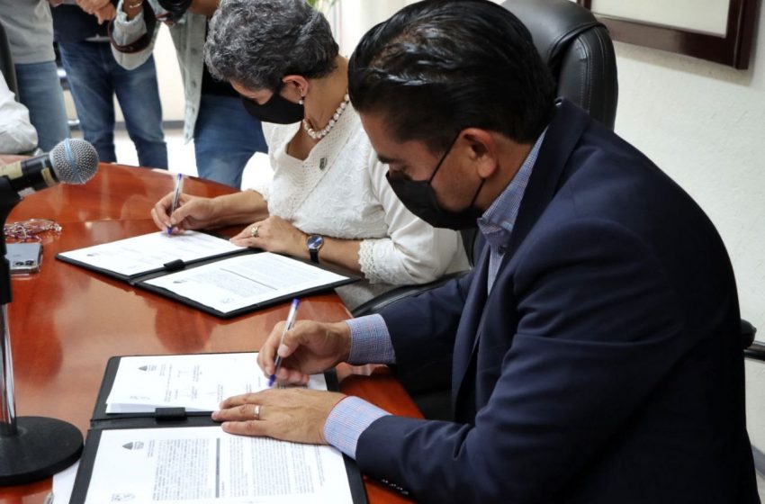  Firman Municipio de Corregidora y UAQ convenio de colaboración