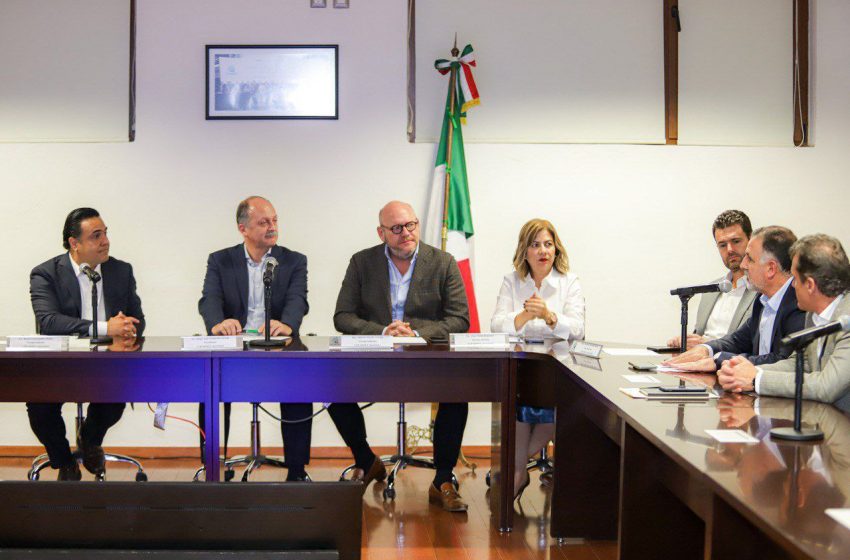  Luis Nava participa en la Sesión del Consejo Directivo de la Coparmex Querétaro