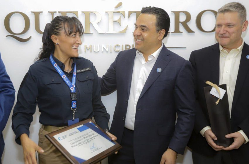  Protección Civil Municipal de Querétaro recibe certificado “Training Center”