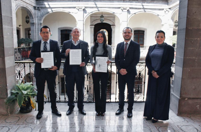  Coparmex Querétaro y la Secretaría de Trabajo firman convenio de colaboración
